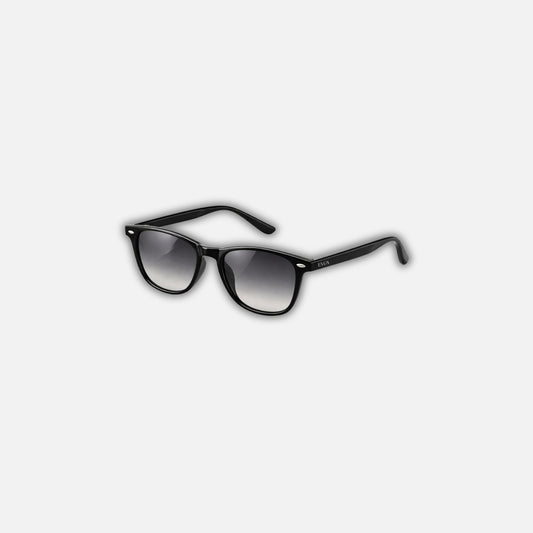 BLACK SUNGLASSES