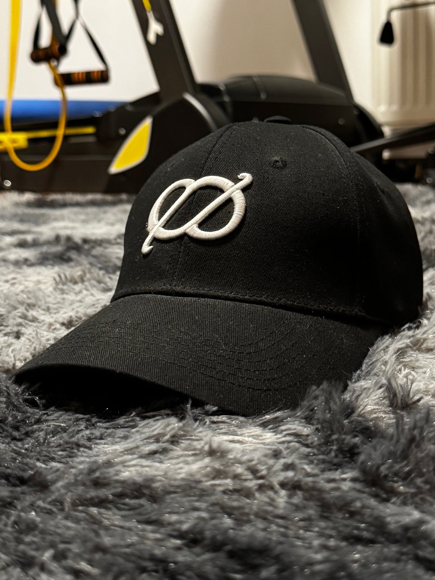 REGULAR BLACK HAT